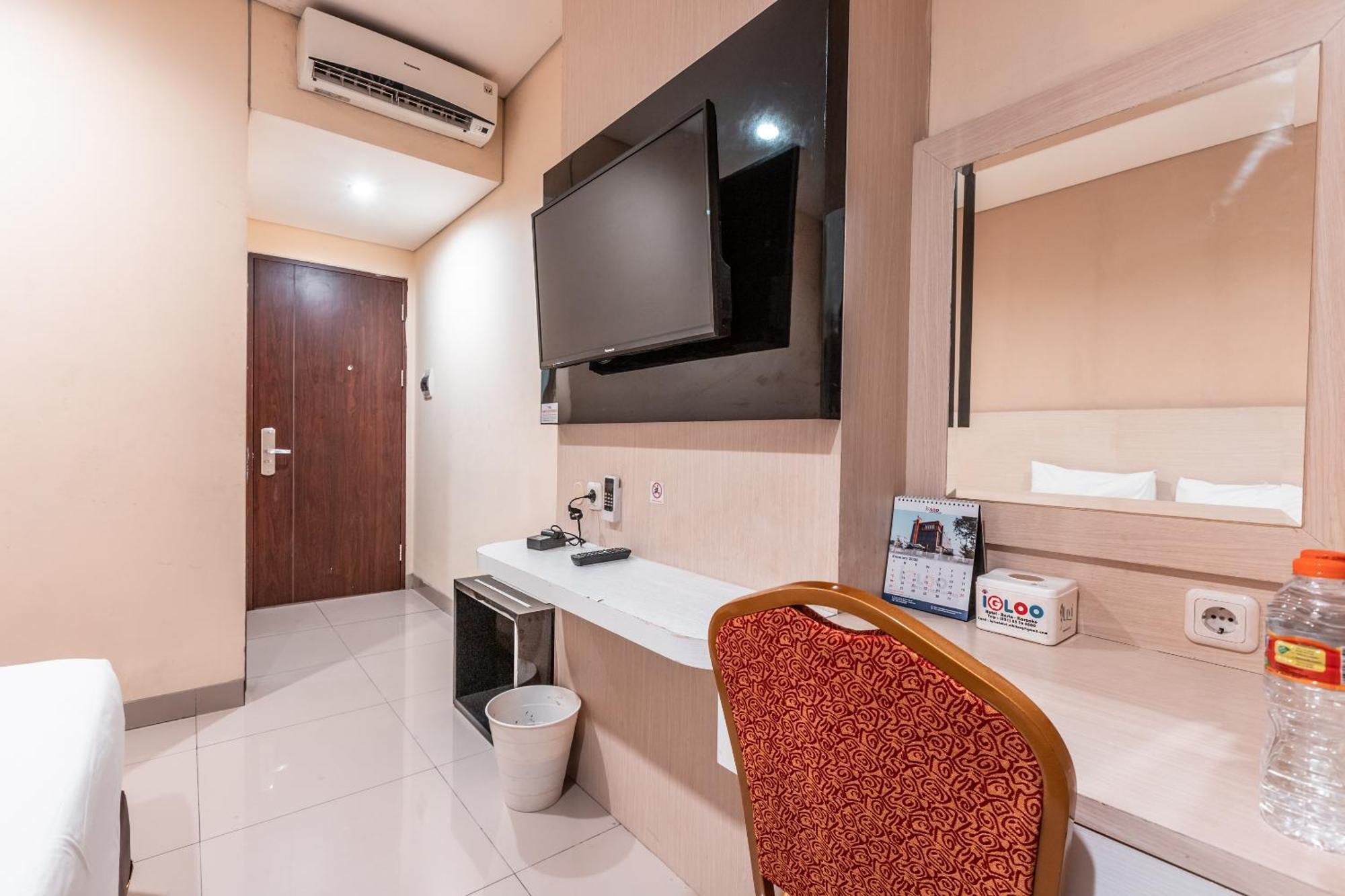 Collection O Hotel Igloo Bekasi Exteriör bild