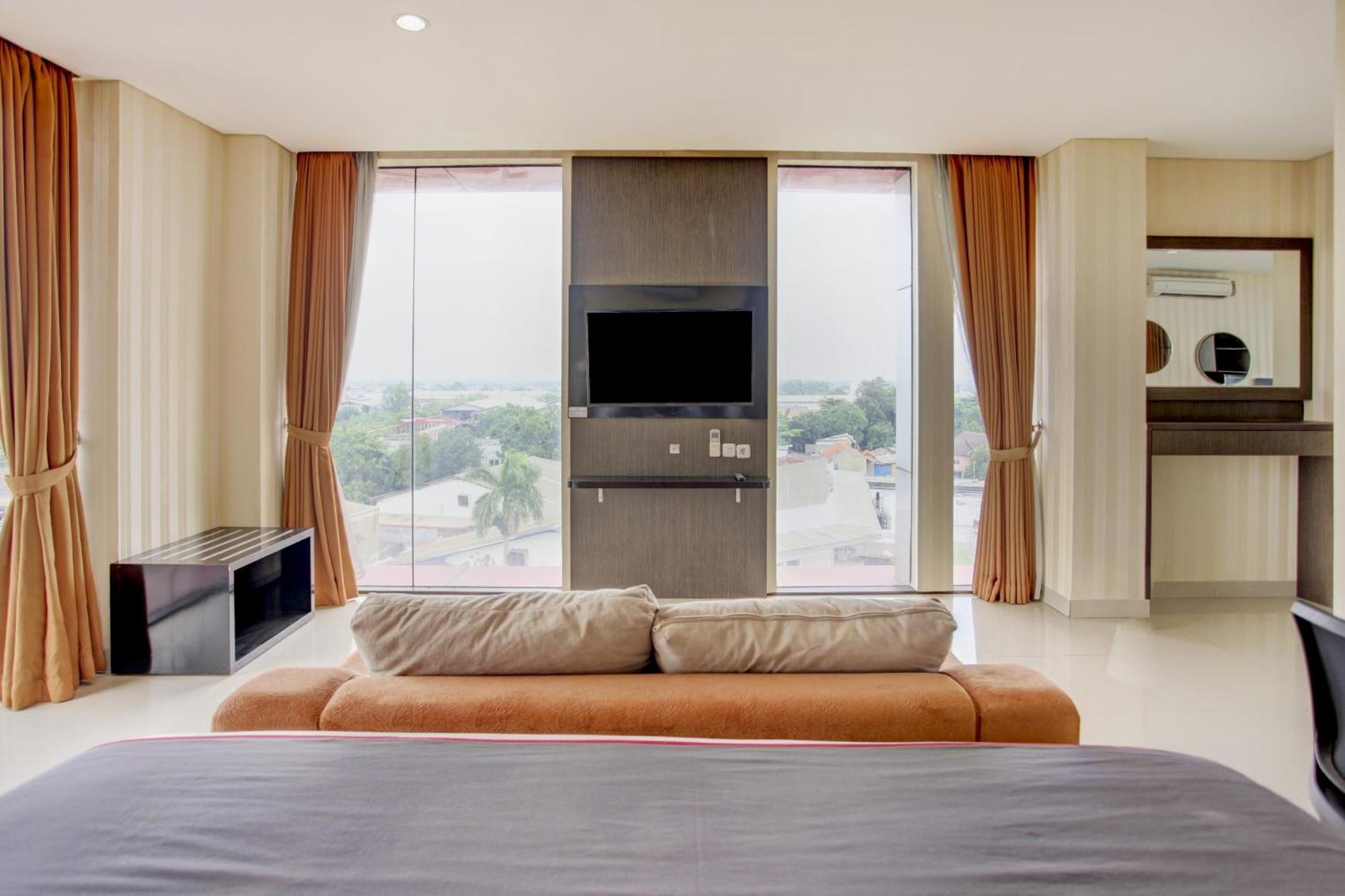 Collection O Hotel Igloo Bekasi Exteriör bild